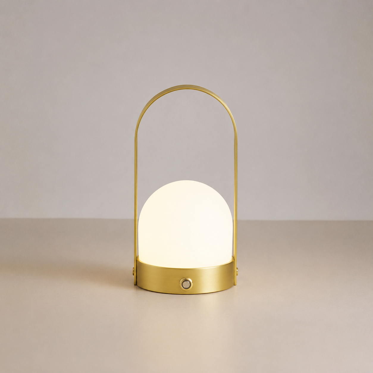 Carrie Built-in Battery Table Lamp